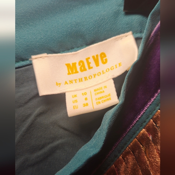 Maeve Elegant Gold and Floral Pleated Skirt - Picture 2 of 5